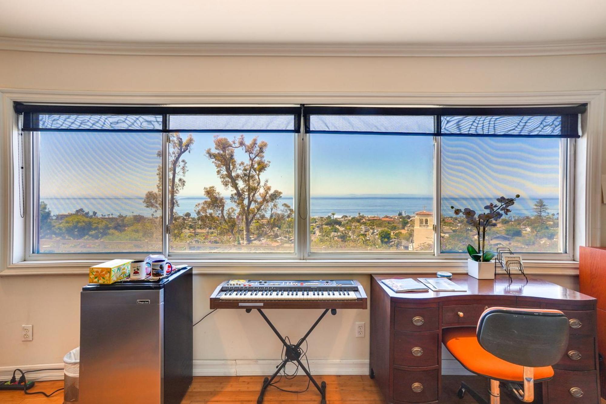 Laguna Beach Getaway With Patio And Clear Ocean Views! Bagian luar foto